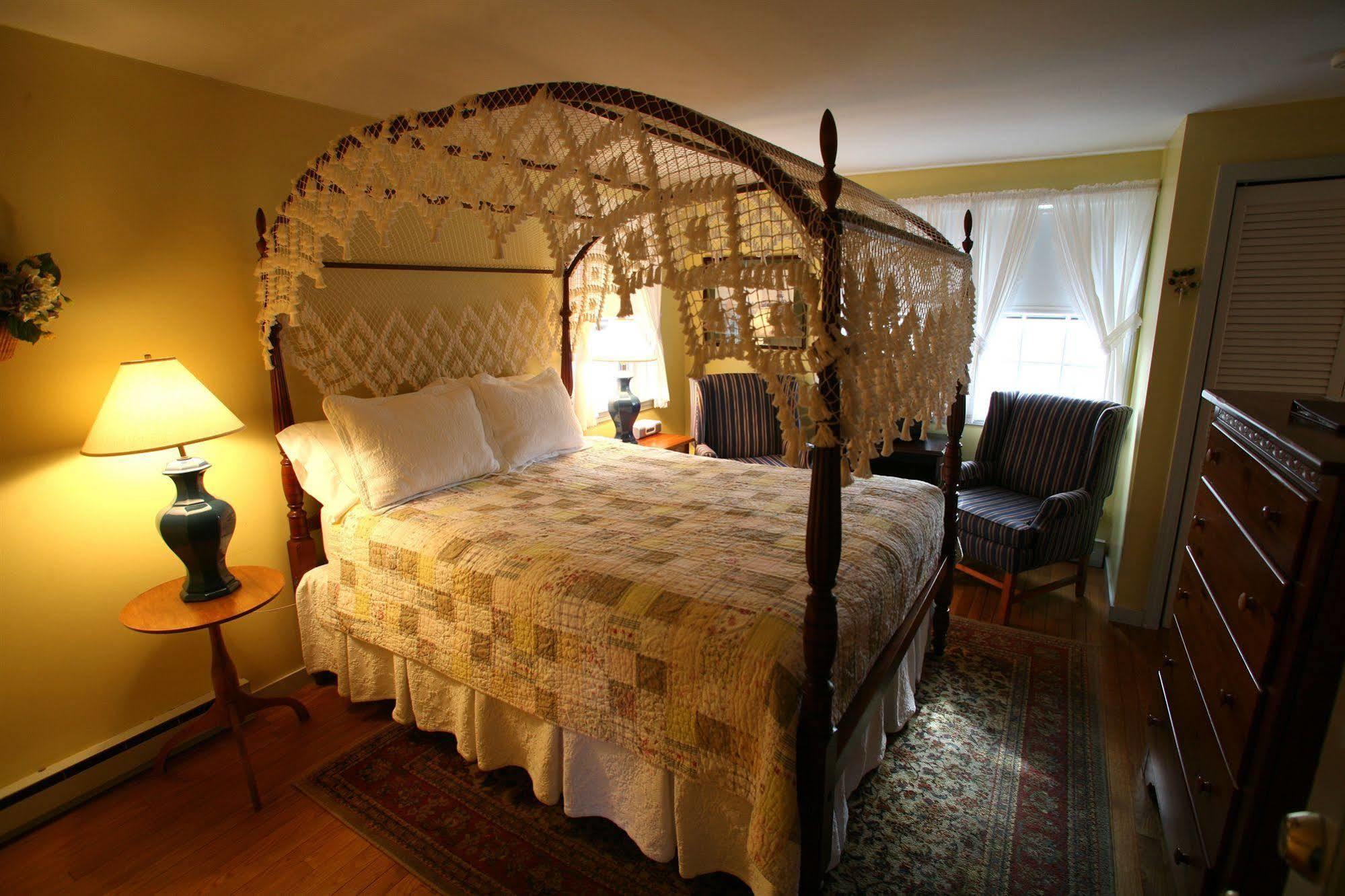 Seven Sea Street Inn Nantucket Exterior photo