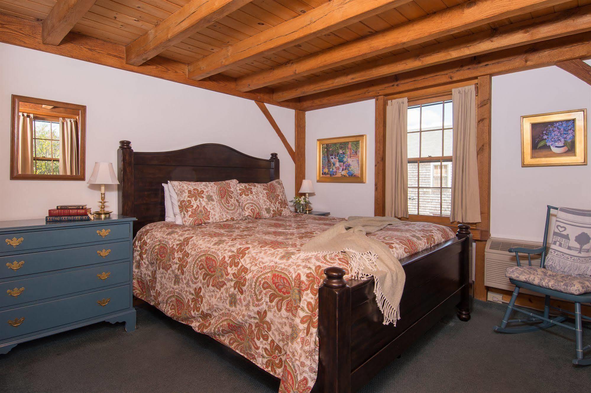 Seven Sea Street Inn Nantucket Exterior photo